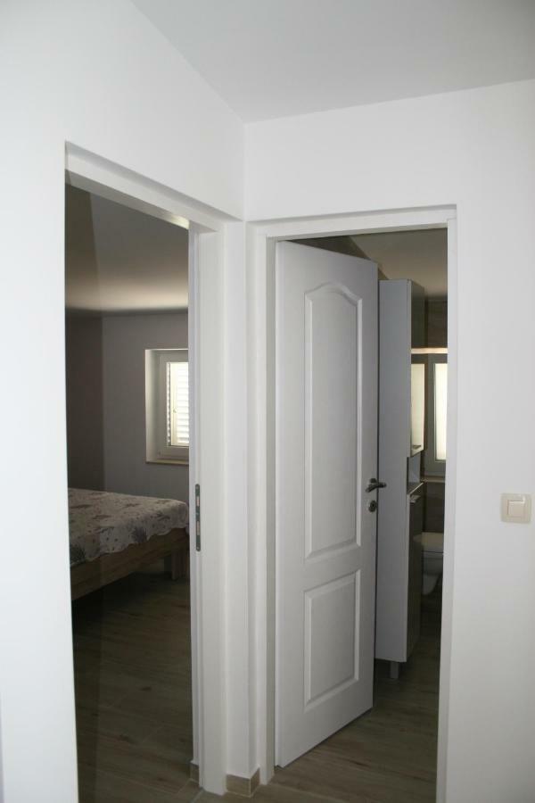 Apartment Aria Banjol Exteriér fotografie