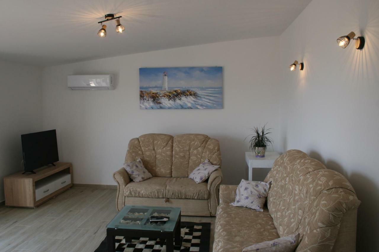 Apartment Aria Banjol Exteriér fotografie